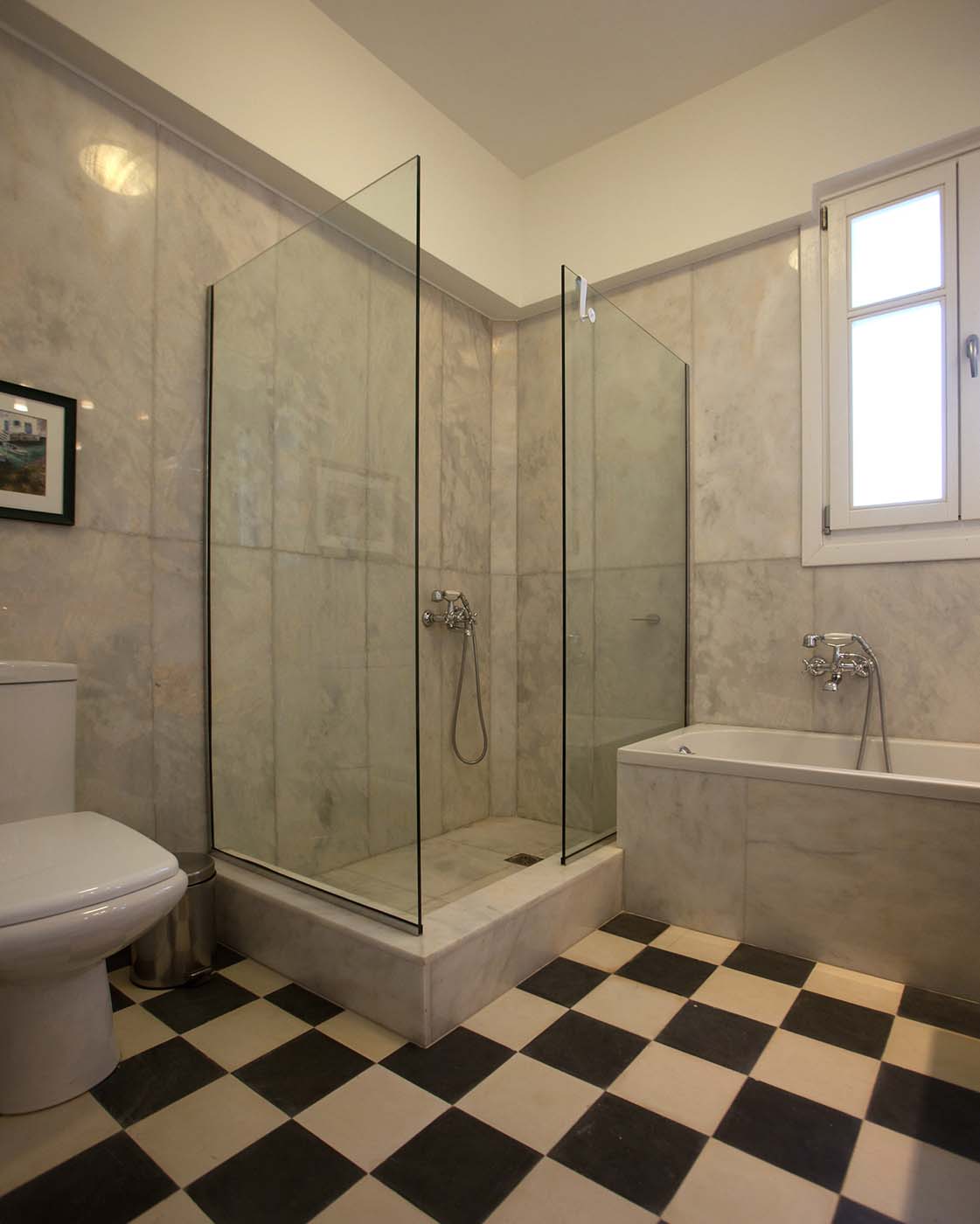 Bathroom — Luxury fittings